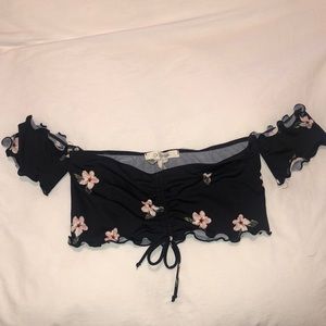 OOTDFASH off the shoulder floral top
